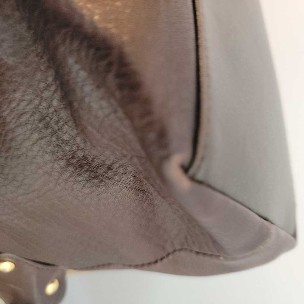 Apostrophe Brown Soft and Supple Pebble Grain Leather Slouchy Hobo Shoulder Bag - Picture 10 of 15